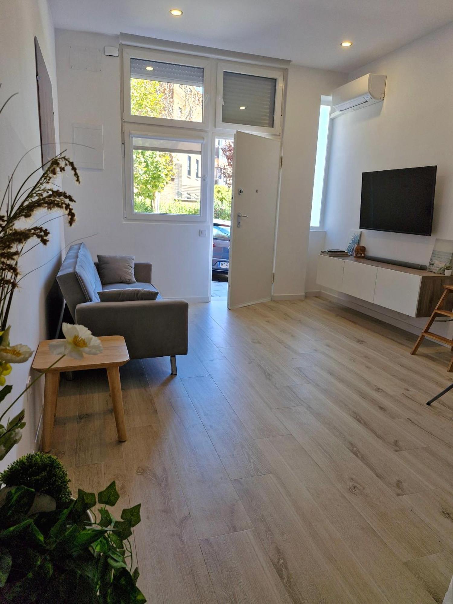 Moderno Estudio En Alcobendas Exterior foto